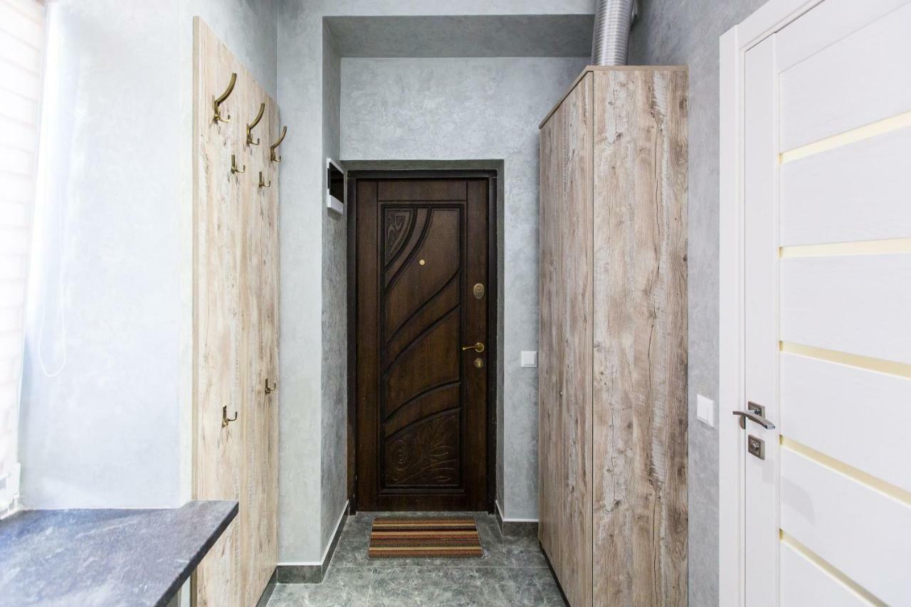 Дизайнерська Віп Квартира По Вулиці Куліша 14 Leópolis Exterior foto